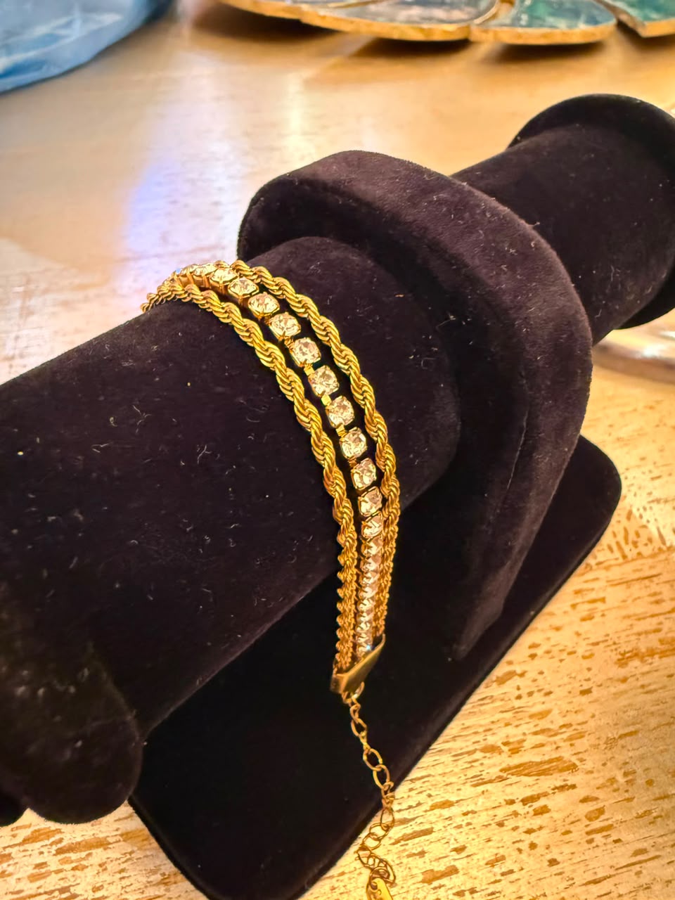 Zircon Encrusted Gold bracelet